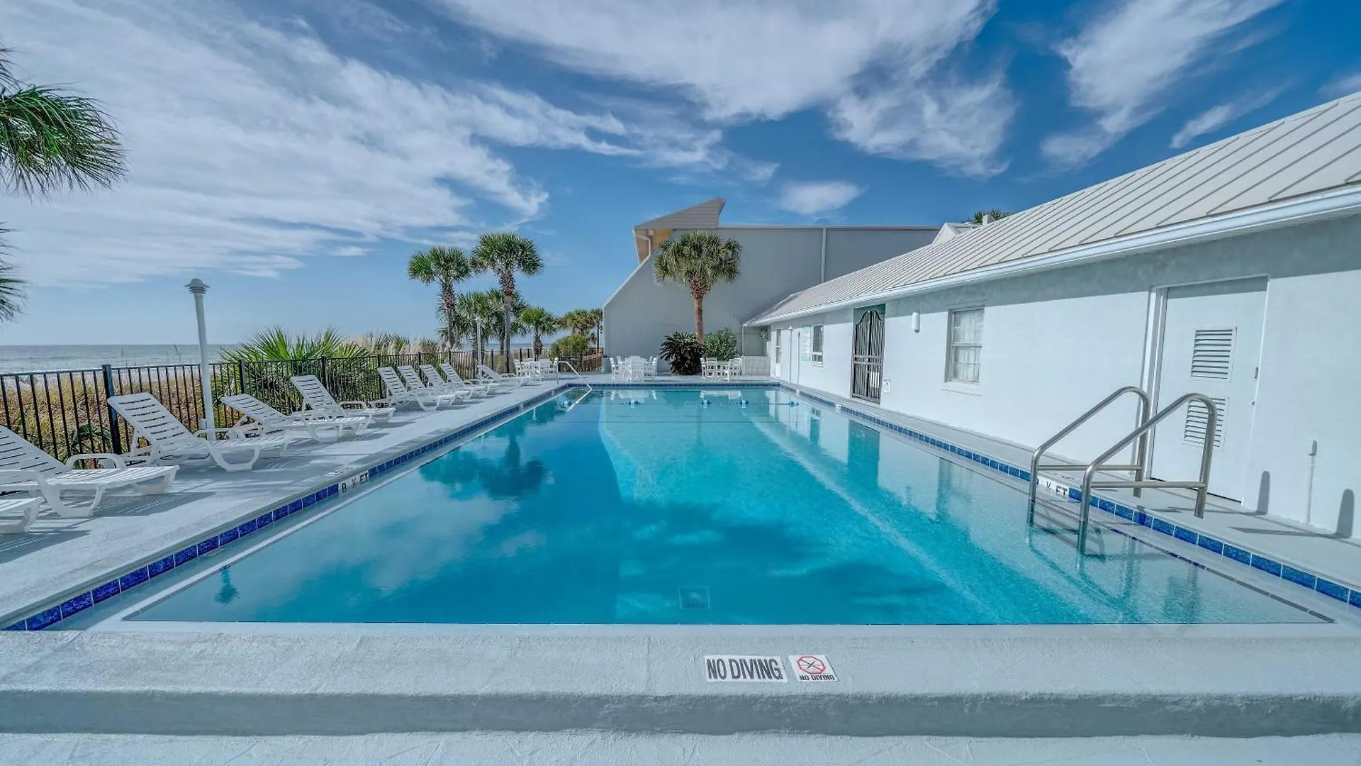 Prázdninový dům New Balcony At The Shores 101! Beach Front Townhouse! Gulf View Property! Panama City Beach
